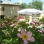 Casina Le Conserve Πανσιόν 4*