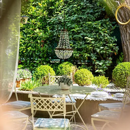 Casina Le Conserve 4*