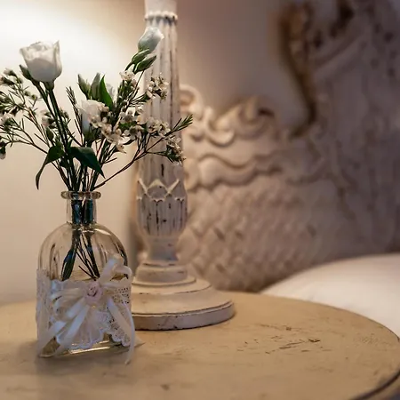 Casina Le Conserve 4* تْشيزيناتيكو