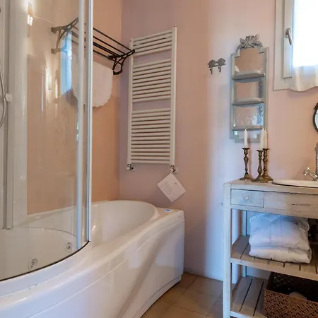 بيت ضيافة Casina Le Conserve