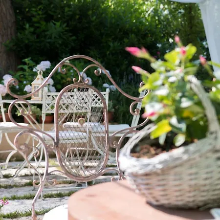 Casina Le Conserve Pensionat Cesenatico