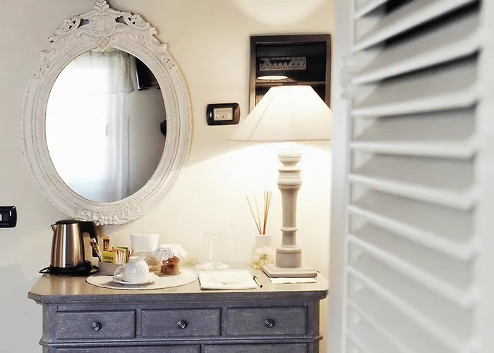 Casina Le Conserve بيت ضيافة تْشيزيناتيكو